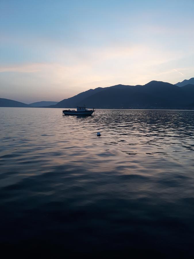 Sobe Tivat Hotell Eksteriør bilde